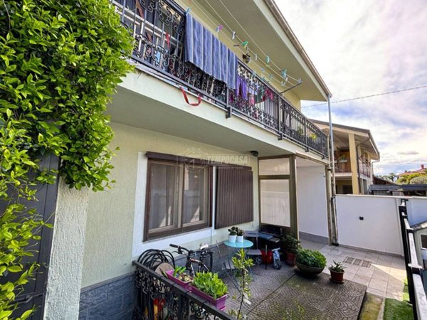 casa indipendente in vendita a Mazzè in zona Tonengo