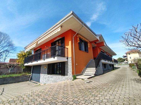 casa indipendente in vendita a Mazzè