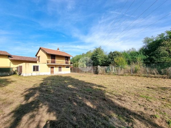 casa indipendente in vendita a Mazzè