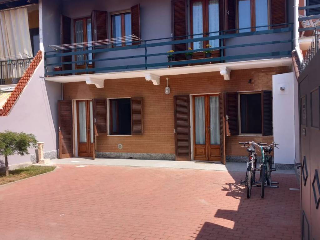 casa indipendente in vendita a Mazzè in zona Casale