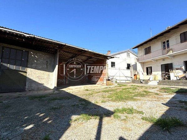 casa indipendente in vendita a Mazzè