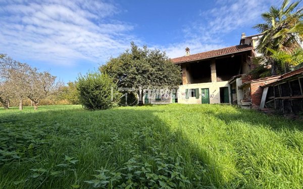 casale in vendita a Mazzè in zona Casale