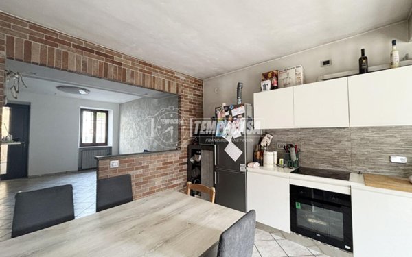 casa indipendente in vendita a Mazzè