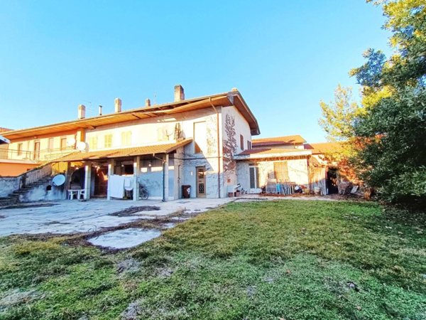 casa indipendente in vendita a Mazzè in zona Tonengo