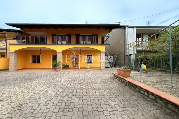 casa indipendente in vendita a Mazzè