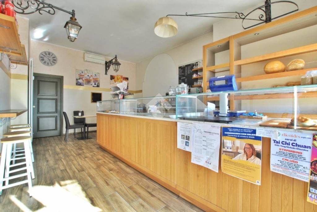 negozio in vendita a Mazzè