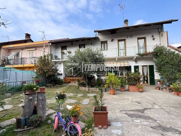 casa indipendente in vendita a Mazzè in zona Tonengo