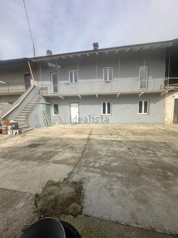 casa indipendente in vendita a Mazzè