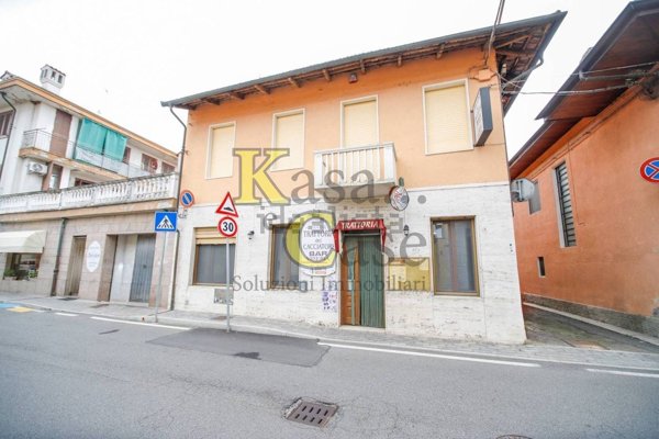 negozio in vendita a Mazzè