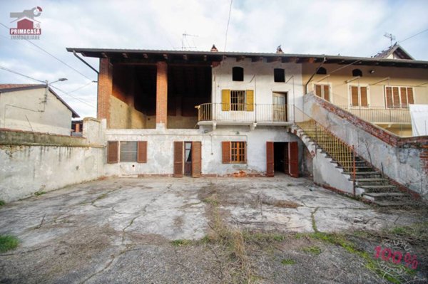 casa indipendente in vendita a Mazzè in zona Tonengo