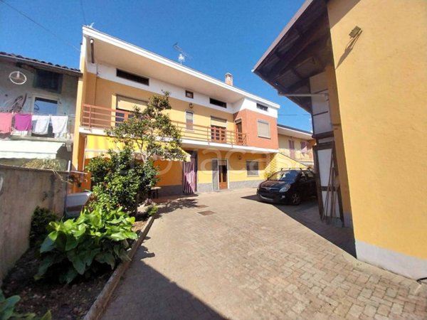 casa indipendente in vendita a Mazzè