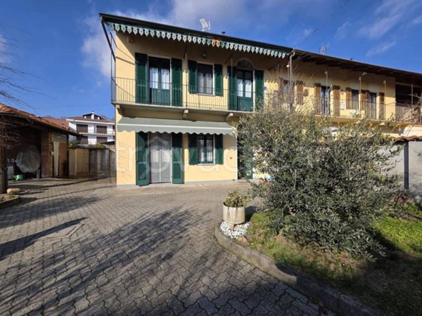 casa indipendente in vendita a Mazzè