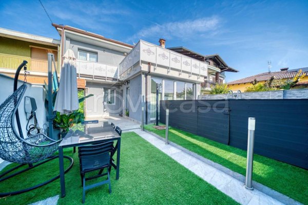 casa indipendente in vendita a Mazzè in zona Tonengo