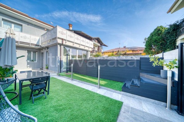 casa indipendente in vendita a Mazzè in zona Tonengo