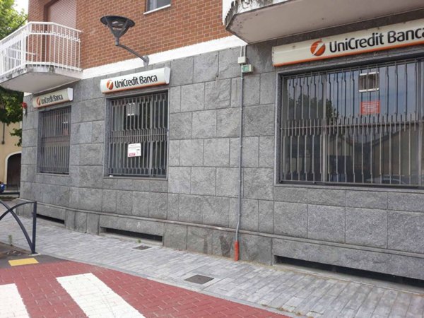 ufficio in vendita a Mazzè