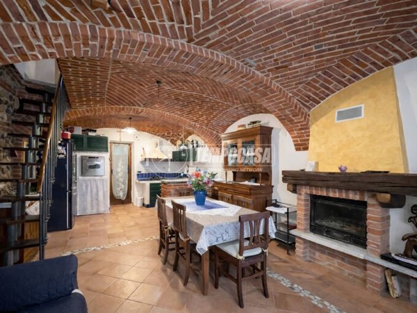 casa indipendente in vendita a Mazzè