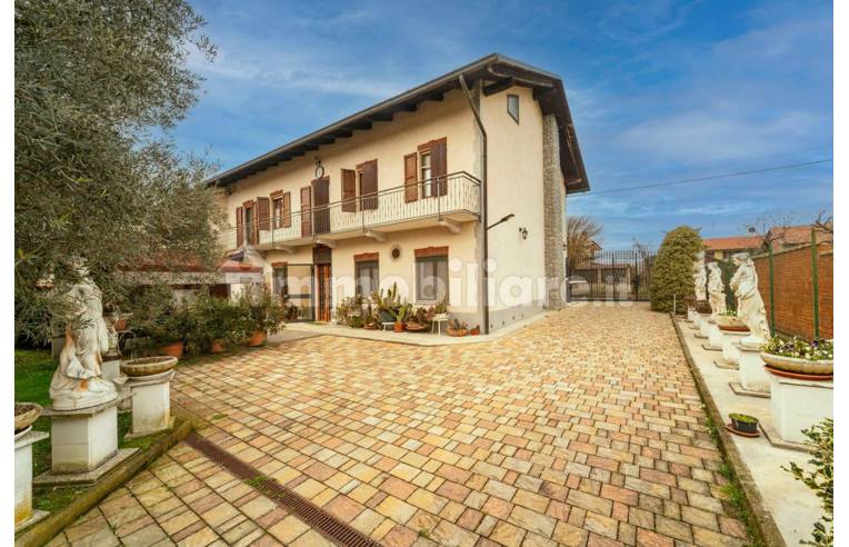 casa indipendente in vendita a Mazzè in zona Casale