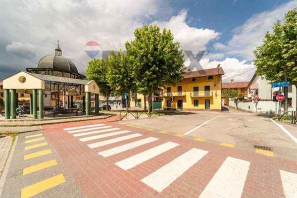 casa indipendente in vendita a Mazzè