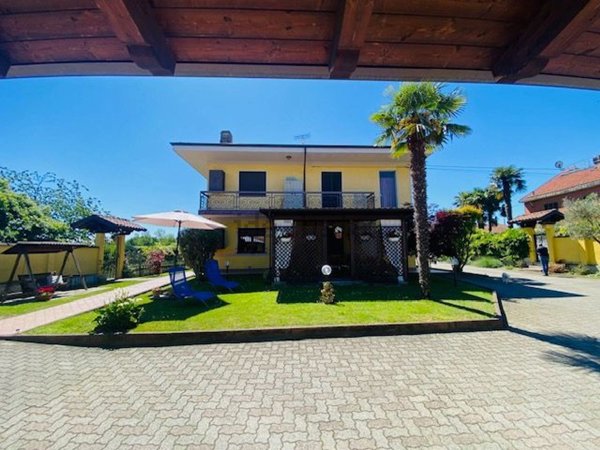 casa indipendente in vendita a Mazzè
