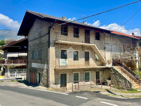 casa semindipendente in vendita a Meana di Susa