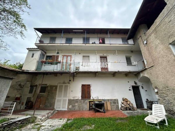 casa indipendente in vendita a Meana di Susa