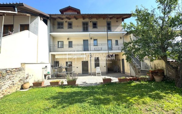 casa indipendente in vendita a Mercenasco in zona Villate