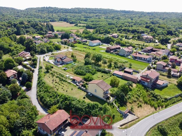 terreno edificabile in vendita a Mercenasco