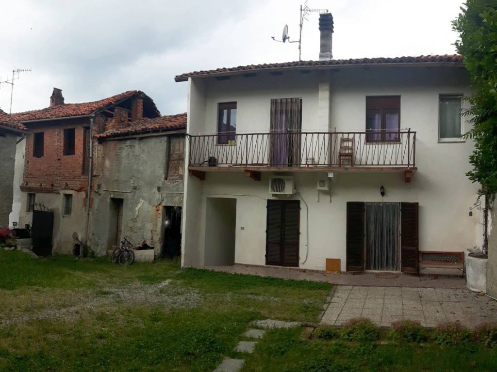 casa indipendente in vendita a Mercenasco