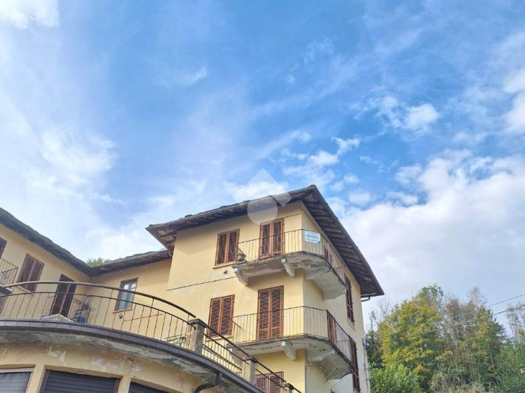 appartamento in vendita a Mezzenile