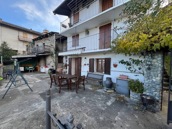 casa indipendente in vendita a Mezzenile in zona Pugnetto
