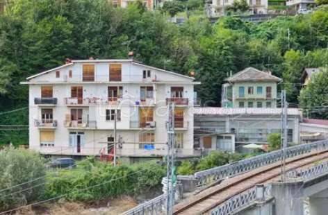 appartamento in vendita a Mezzenile in zona Sabbione