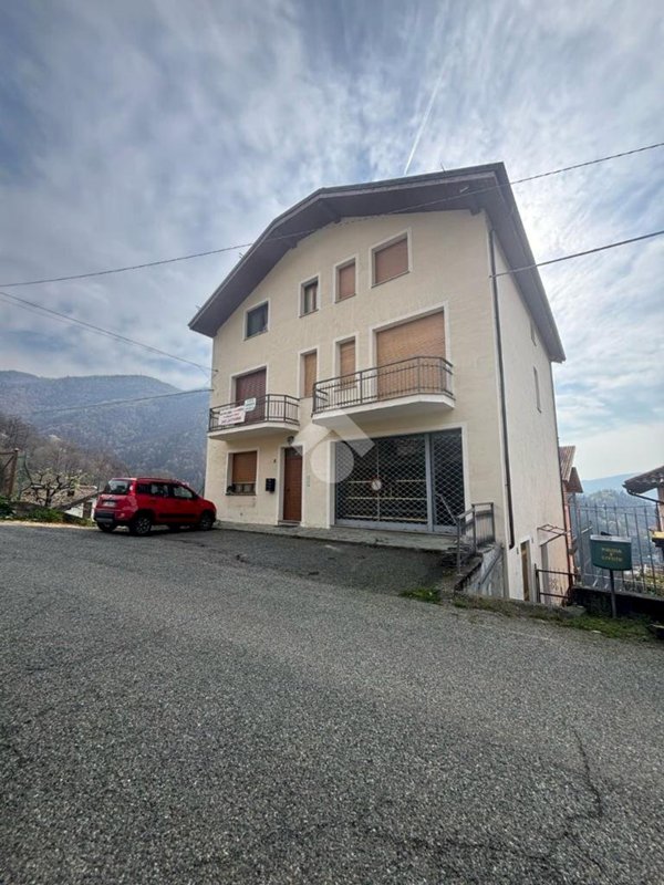 appartamento in vendita a Mezzenile in zona Villa Superiore