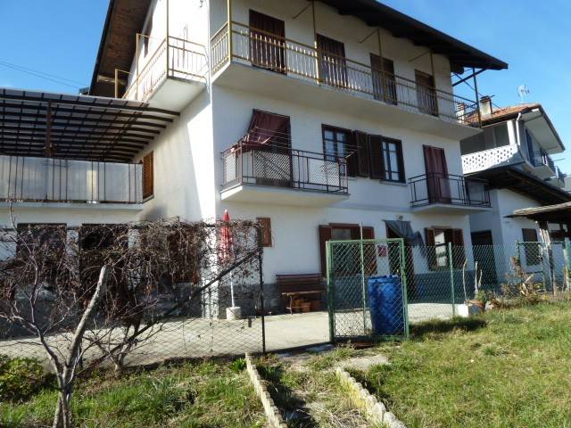 appartamento in vendita a Mezzenile in zona Murasse