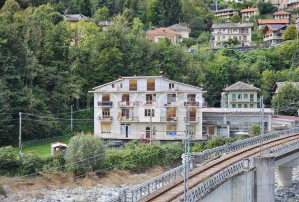 appartamento in vendita a Mezzenile in zona Sabbione