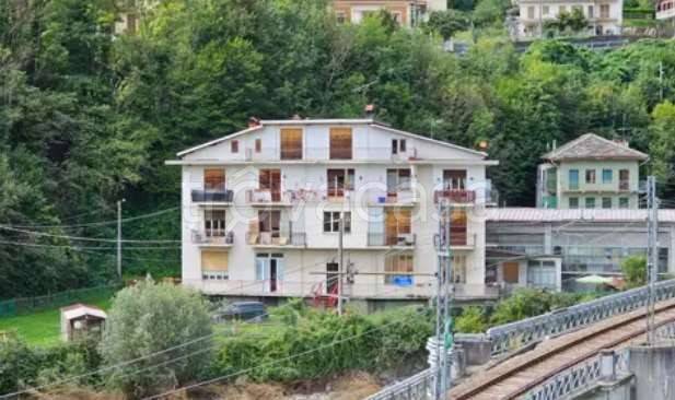 appartamento in vendita a Mezzenile in zona Sabbione