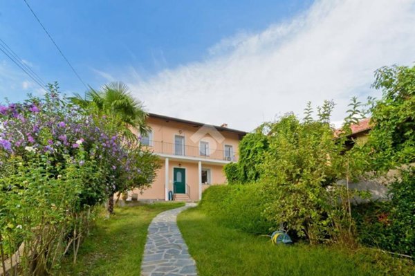 casa indipendente in vendita a Mombello di Torino