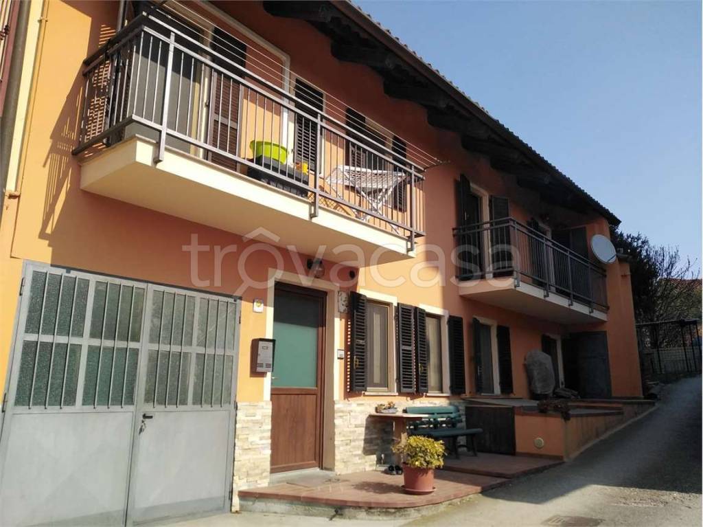 casa indipendente in vendita a Mombello di Torino