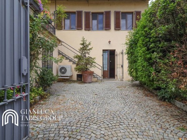casa indipendente in vendita a Mombello di Torino