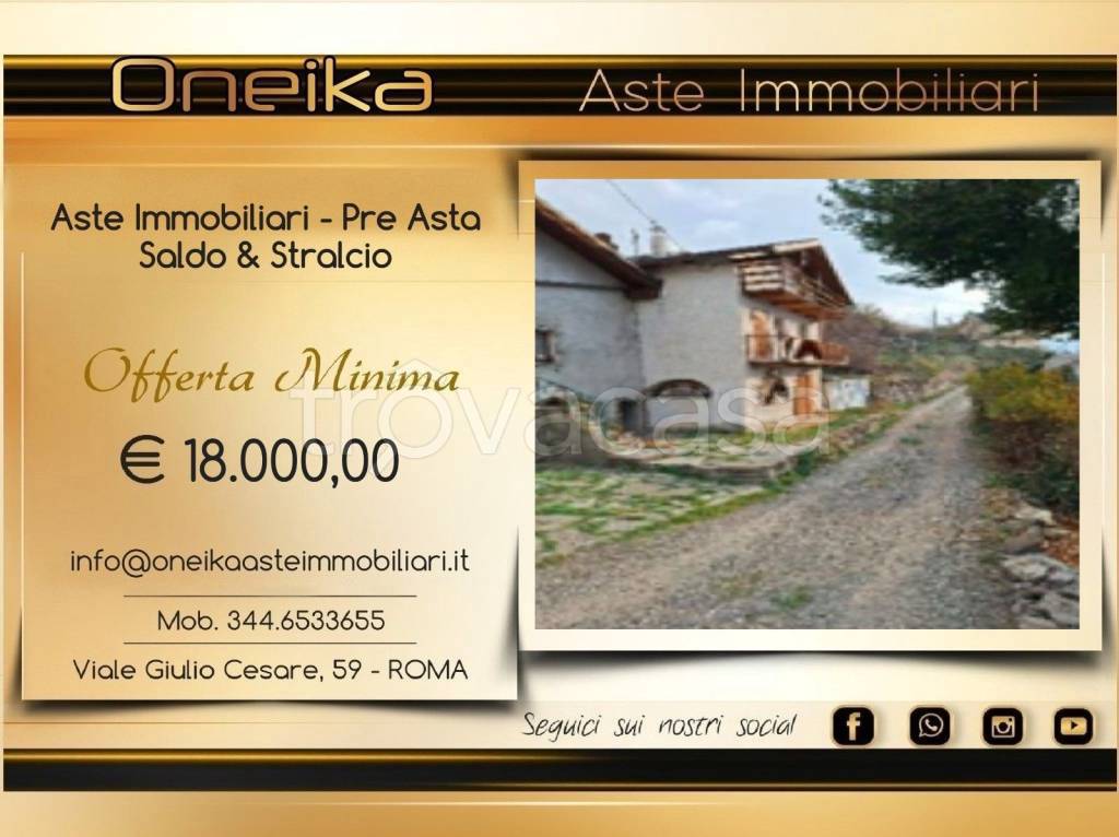 casa indipendente in vendita a Mompantero in zona Seghino