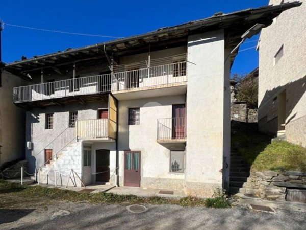 appartamento in vendita a Monastero di Lanzo in zona Cresto