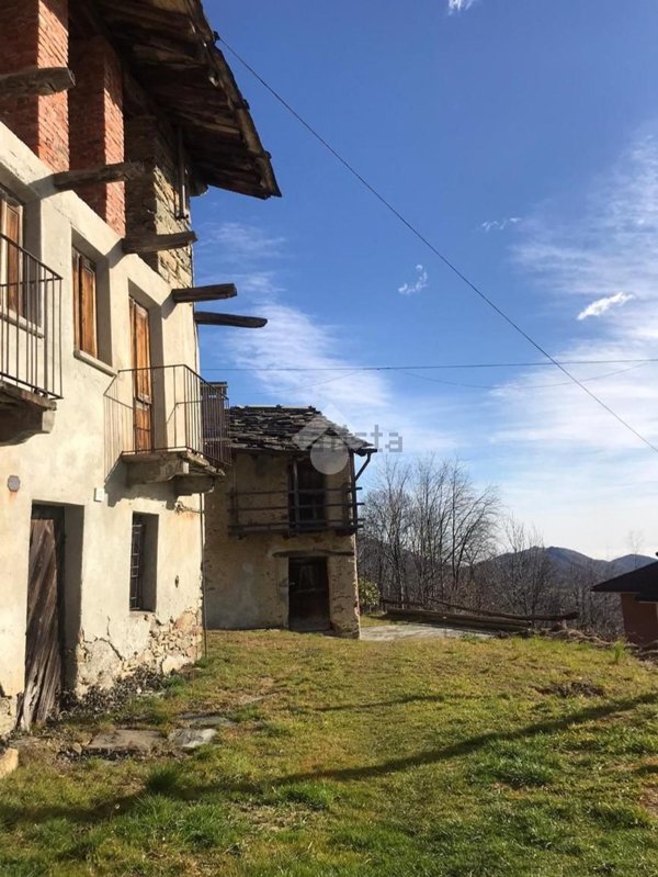 casa indipendente in vendita a Monastero di Lanzo