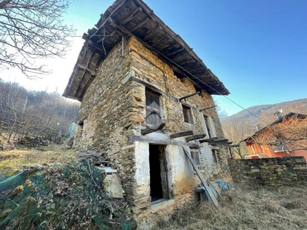 casale in vendita a Monastero di Lanzo