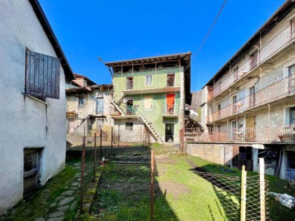 casa indipendente in vendita a Monastero di Lanzo