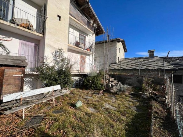 casa indipendente in vendita a Monastero di Lanzo in zona Mecca