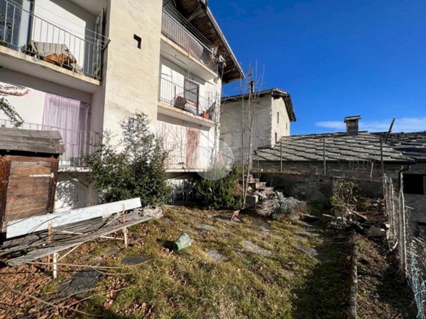 casa indipendente in vendita a Monastero di Lanzo in zona Mecca