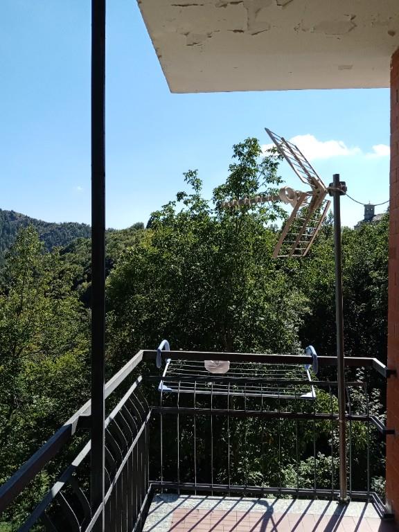 appartamento in vendita a Monastero di Lanzo in zona Chiaves