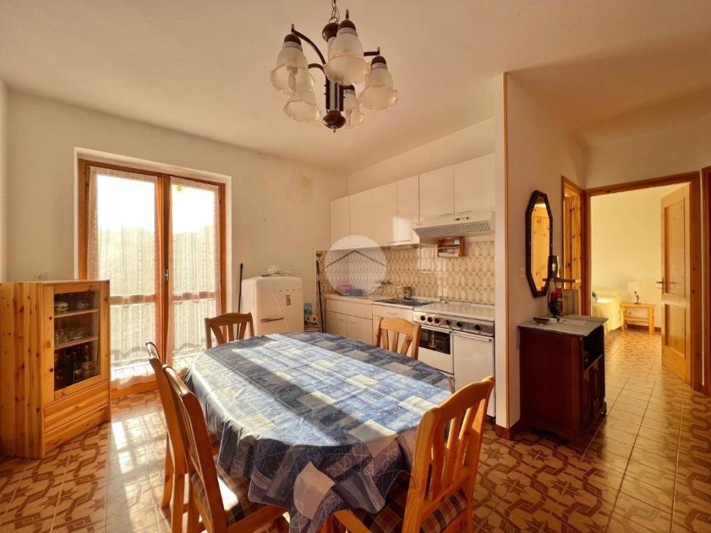 appartamento in vendita a Monastero di Lanzo in zona Chiaves