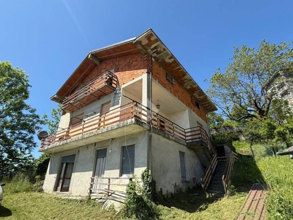 casa indipendente in vendita a Monastero di Lanzo in zona Sistina