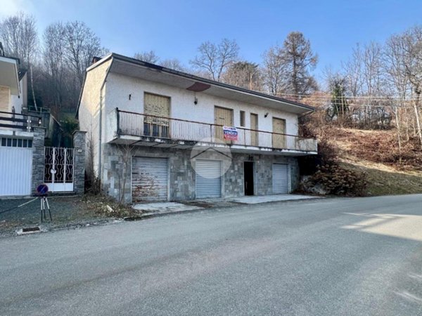casa indipendente in vendita a Monastero di Lanzo in zona Sistina