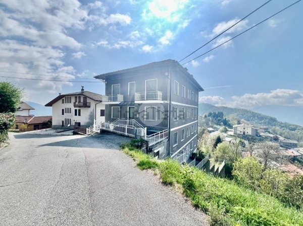 appartamento in vendita a Monastero di Lanzo in zona Chiaves